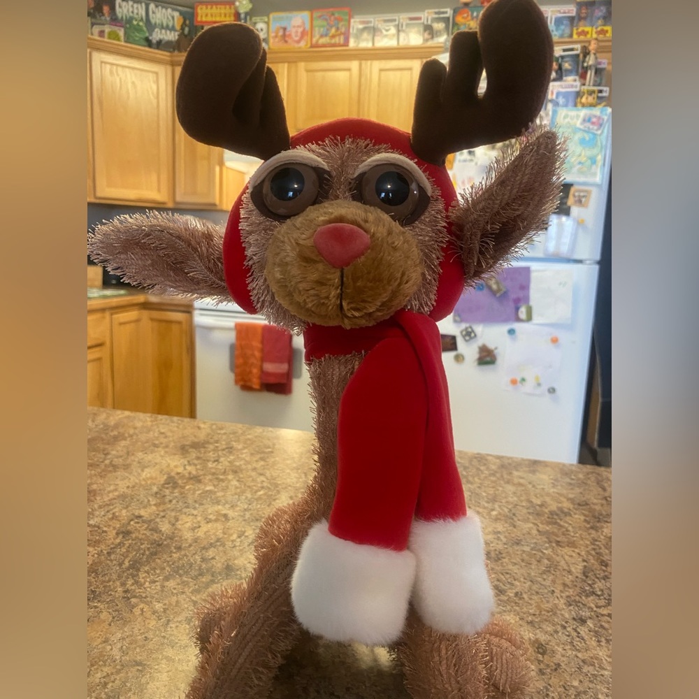 American Greetings, Twisted Whiskers, Plush 17” Reindeer, With Hat and Scarf